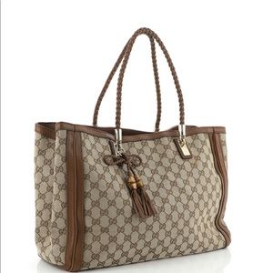 Designer women Bella Tote GG Canvas Medium 269945